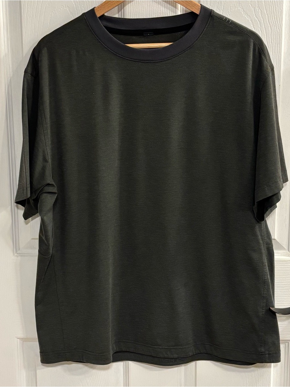 Lululemon Better Every Day Tee Mens L Heathered Charcoal Gray Shirt